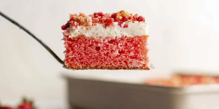 Strawberry Crunch Cake
