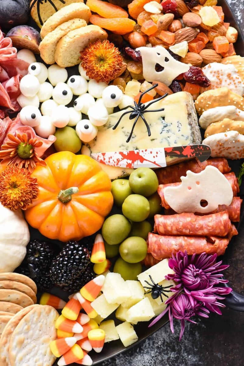 halloween charcuterie board